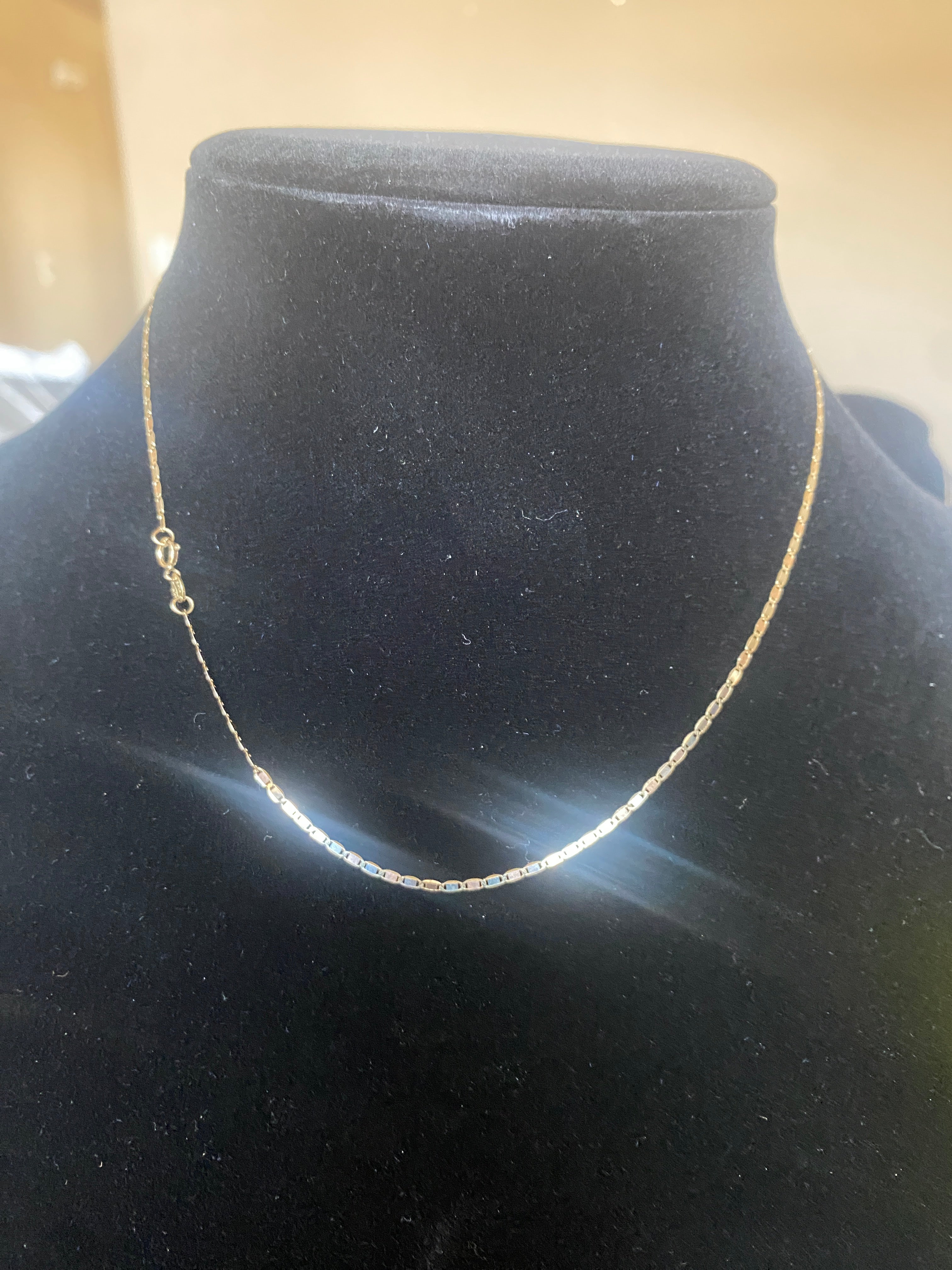 16” 1.5mm 3 tone 10k solid flat Valentino link